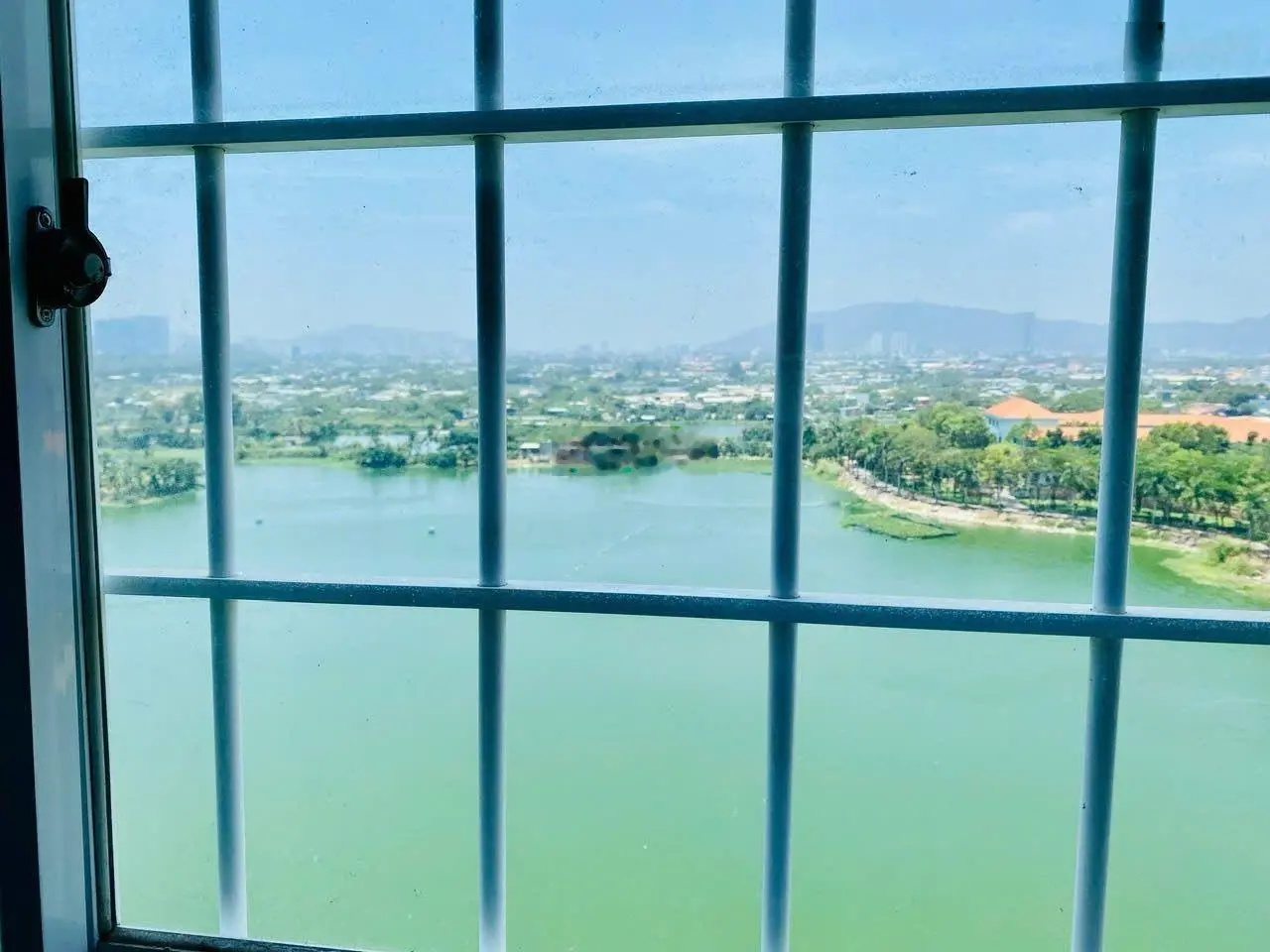 Bán căn hộ chung cư lakeside vũng tàu 2pn 1wc 69m2 giá 1.750tỷ.liên hệ : 0902 674 *** ms.thảo