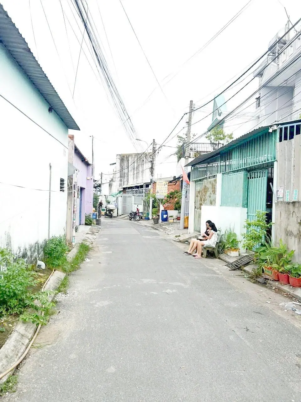 Bán lô đất 112m2 sẵn luôn nhà tạm lúc trước bán tạp hoá ở hẻm 1/ Hà Huy Giáp,SHR 2tỷ3