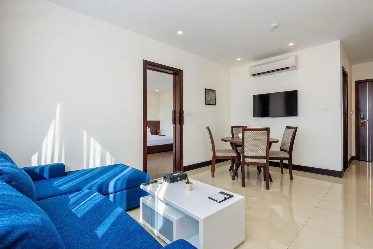 Bán khách sạn 7 tầng và hầm gồm 20 phòng kinh doanh dòng tiền hơn 170 triệu/tháng, giá 46 tỷ