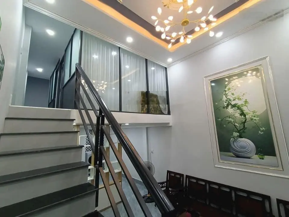 Bán gấp nhà mới 100% 1 lầu 2PN, hẻm 6m thông, đúc kiên cố, NguyễnThị Búp - TCH - Quận 12