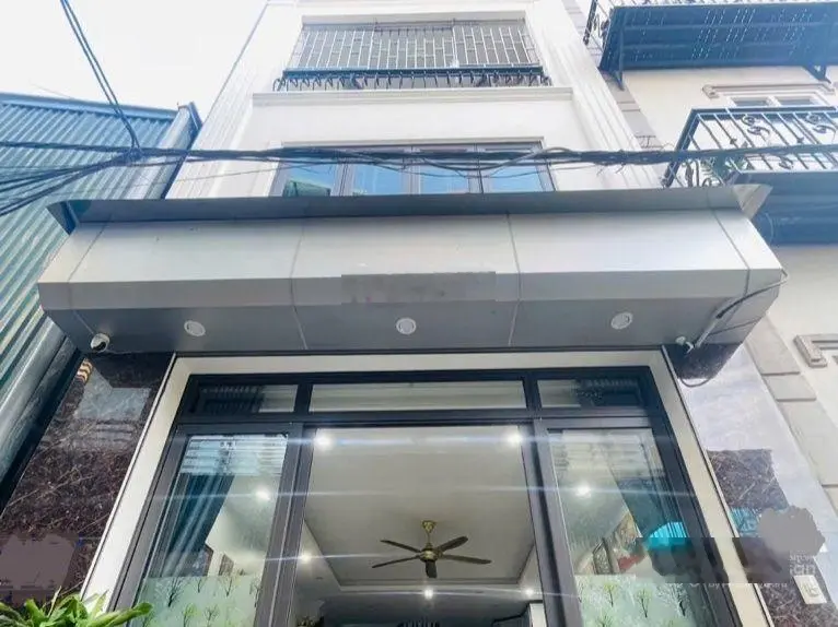 Nhà Minh Khai ngã tư Mai Động, gần mặt phố, 40 m2, nhà mới ở ngay, chỉ 6 tỷ