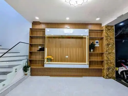 Bán gấp nhà riềng phố Nguyễn Phúc Lai 48m 4Tg MT 4.2m hơn 10 tỷ Ô tô KD sầm uất