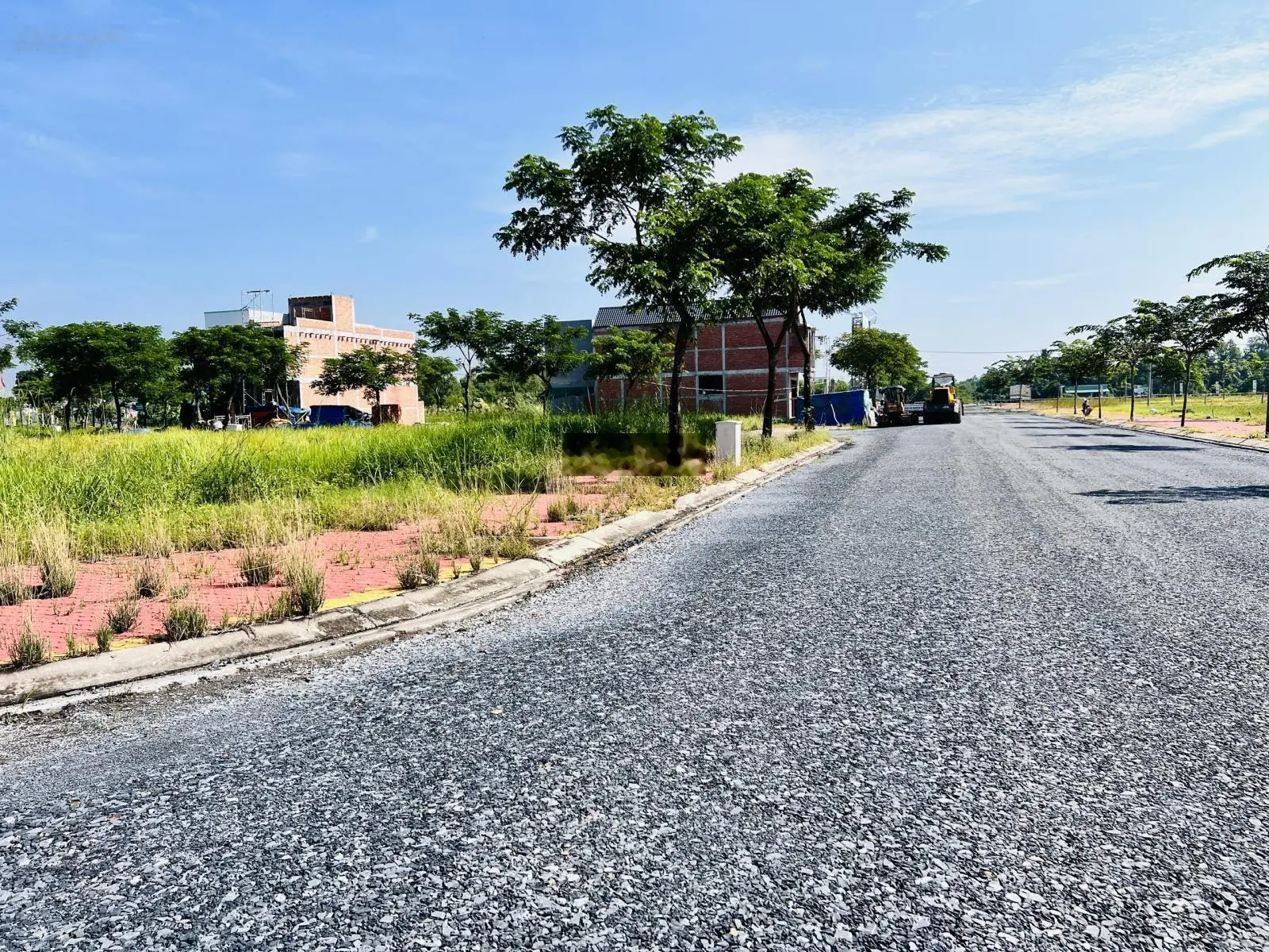 Cần bán lô góc 2 MT đường 20m khu tái định cư Thủ Thừa Garden Riverside