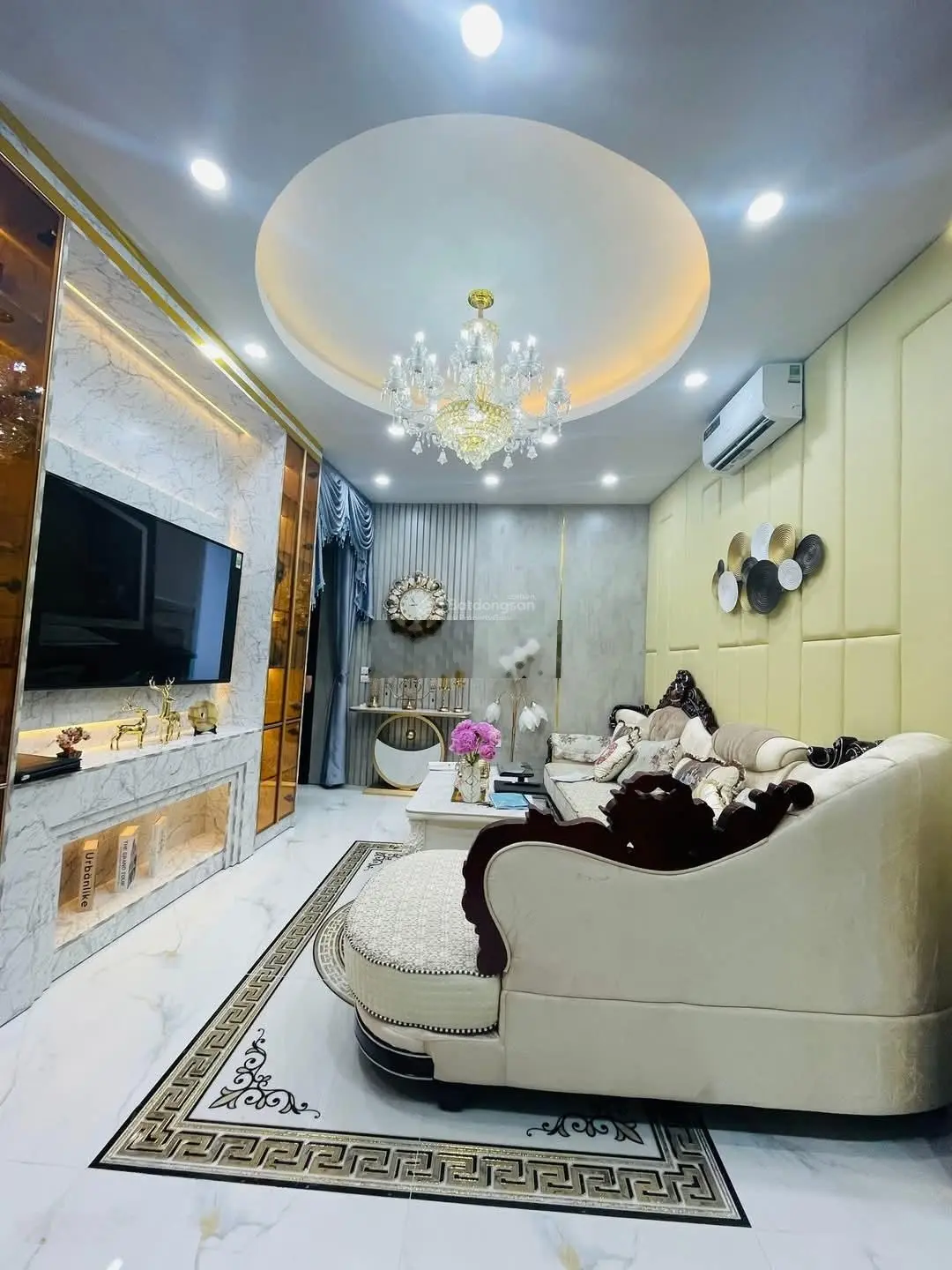 Siêu phẩm Đống Đa chỉ 8,6 tỷ 4 tầng thang máy. Nhà đẹp dân xây ngõ nông gần phố.