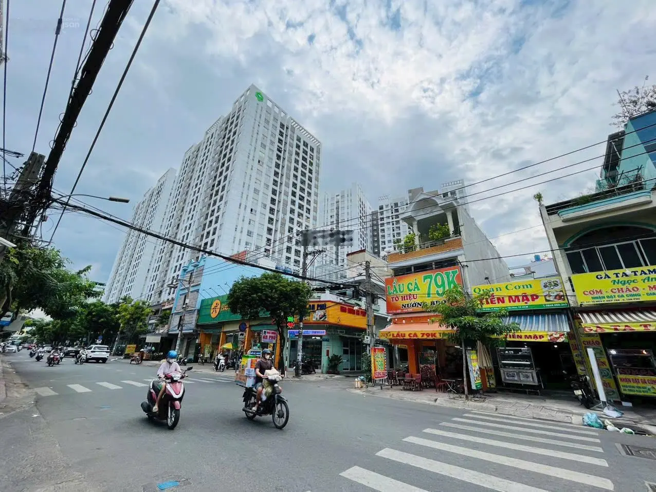 Bán mặt tiền kinh doanh đường Tân Sơn Nhì, 9mx22m, giá 60 tỷ, P.Tân Sơn Nhì, Q.Tân Phú