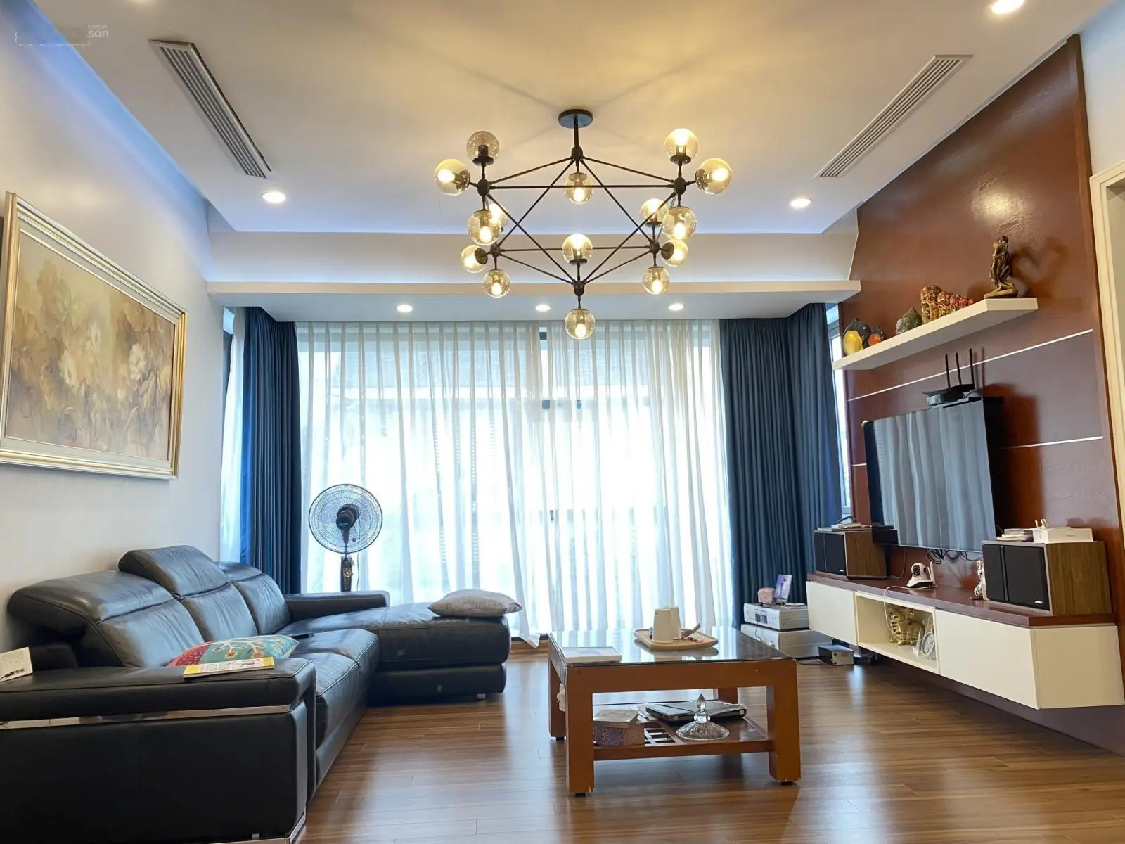 Cần bán nhanh biệt thự song lập Mimosa Ecopark đẹp 33,2 tỷ 244m2 đất sử dụng (giá chỉ 136tr/m2)