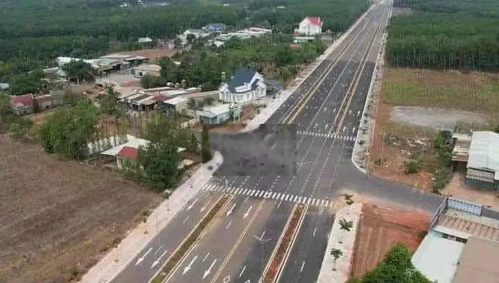 1000m2 - 100mtc . Ngang 10m mặt tiền tuyến số 1 . Giá chính xác 395tr