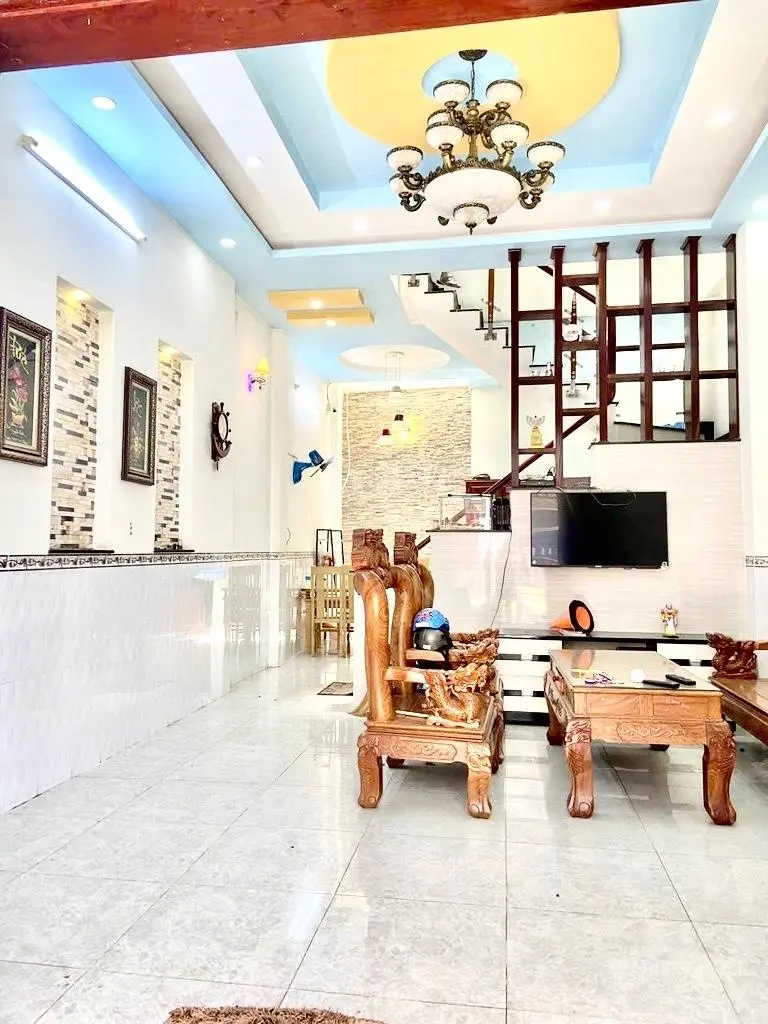 Bán nhà 2 tầng btct nguyễn duy trinh - q9 - hxh - full nội thất - 55,2m2 - ngang 4.6m - hơn 4 tỷ..!