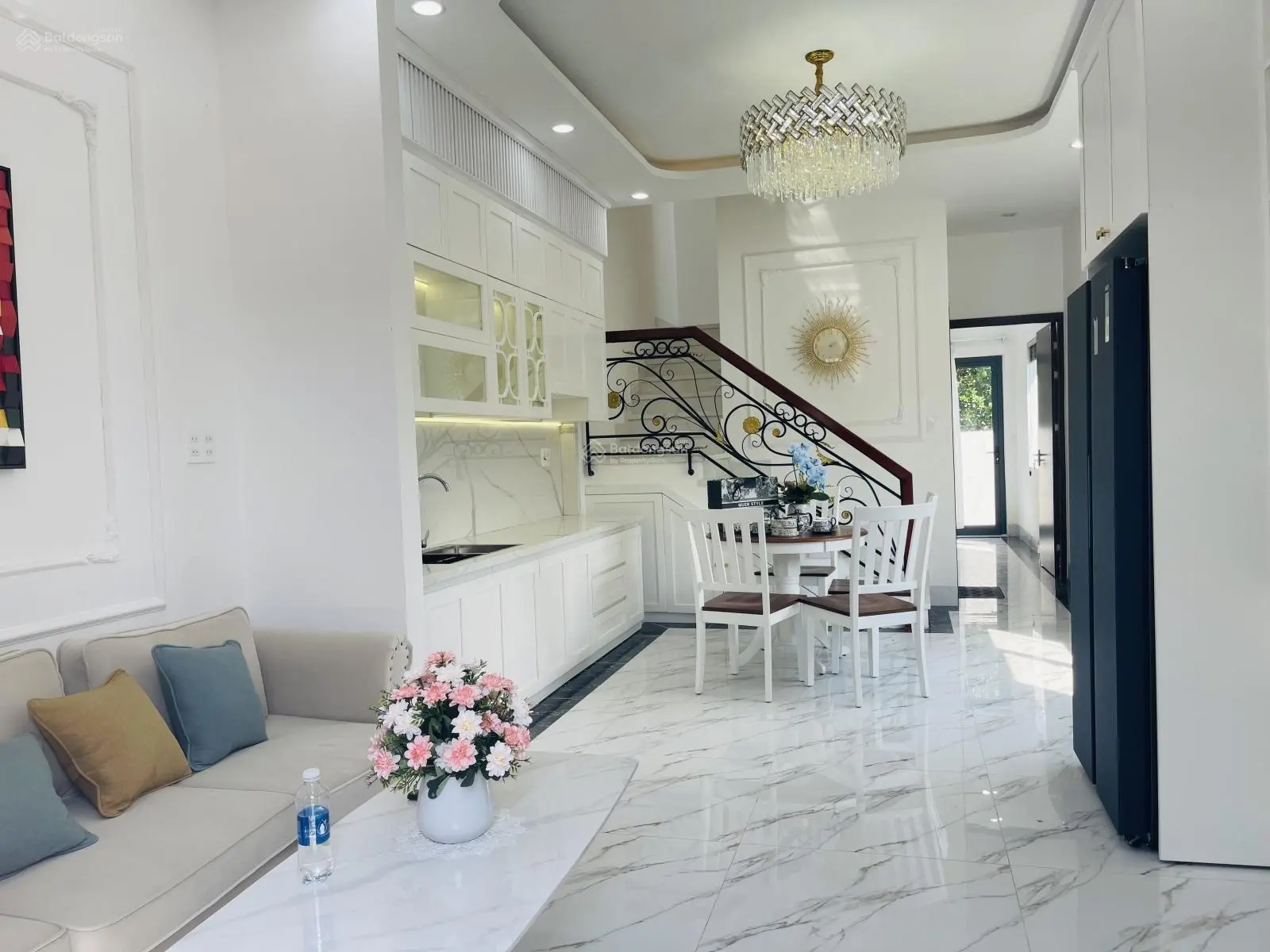Bán nhà 2 tầng full nội thất đường sử hy nhan- thuỷ xuân gần lăng tự đức giá cực tốt