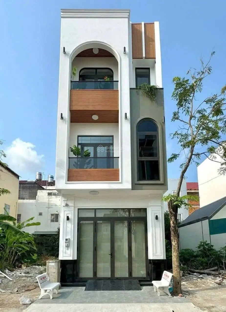 Nhà mới đầy đủ nội thất - khu dân cư văn hoá tây đô