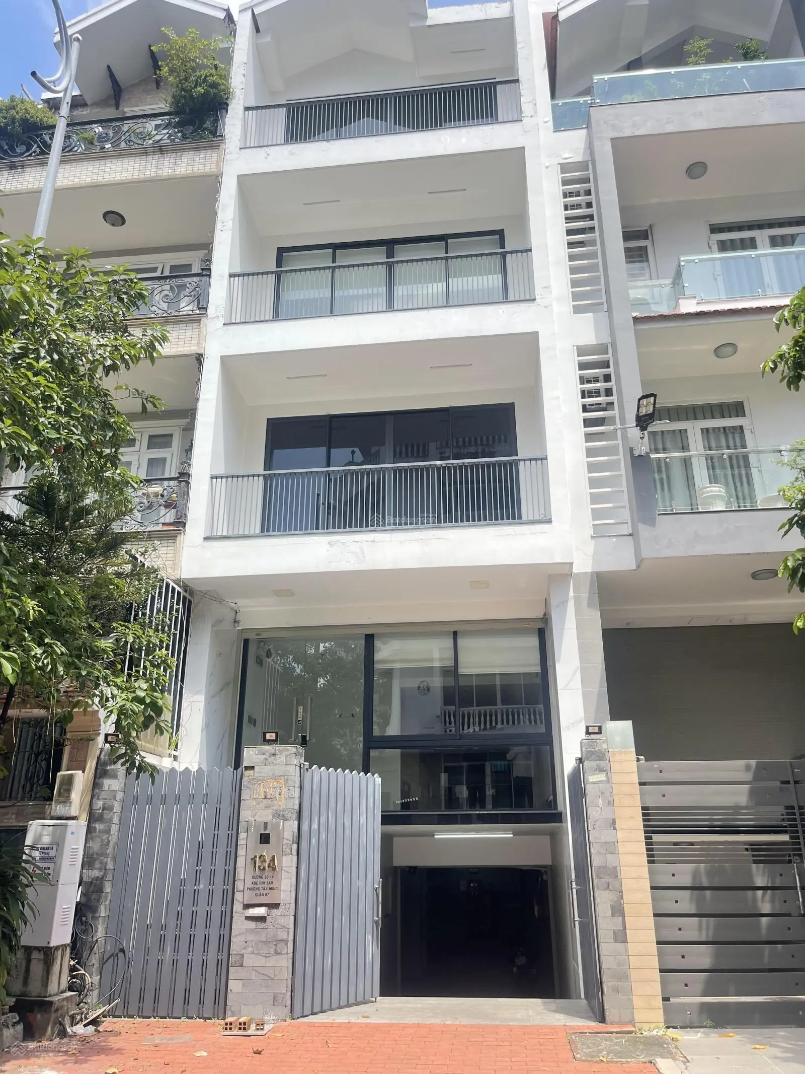 Bán gấp nhà riêng giá 21 tỷ tại Quận 7, Hồ Chí Minh