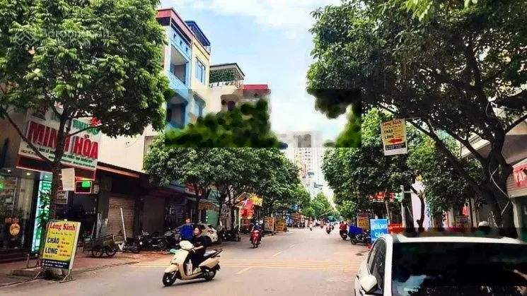 Siêu phẩm phân lô liền kề Mậu Lương, Kiến Hưng. 7 tầng thang máy . Dt 50m * 7 tầng * Mt 5m.Giá 14tỷ