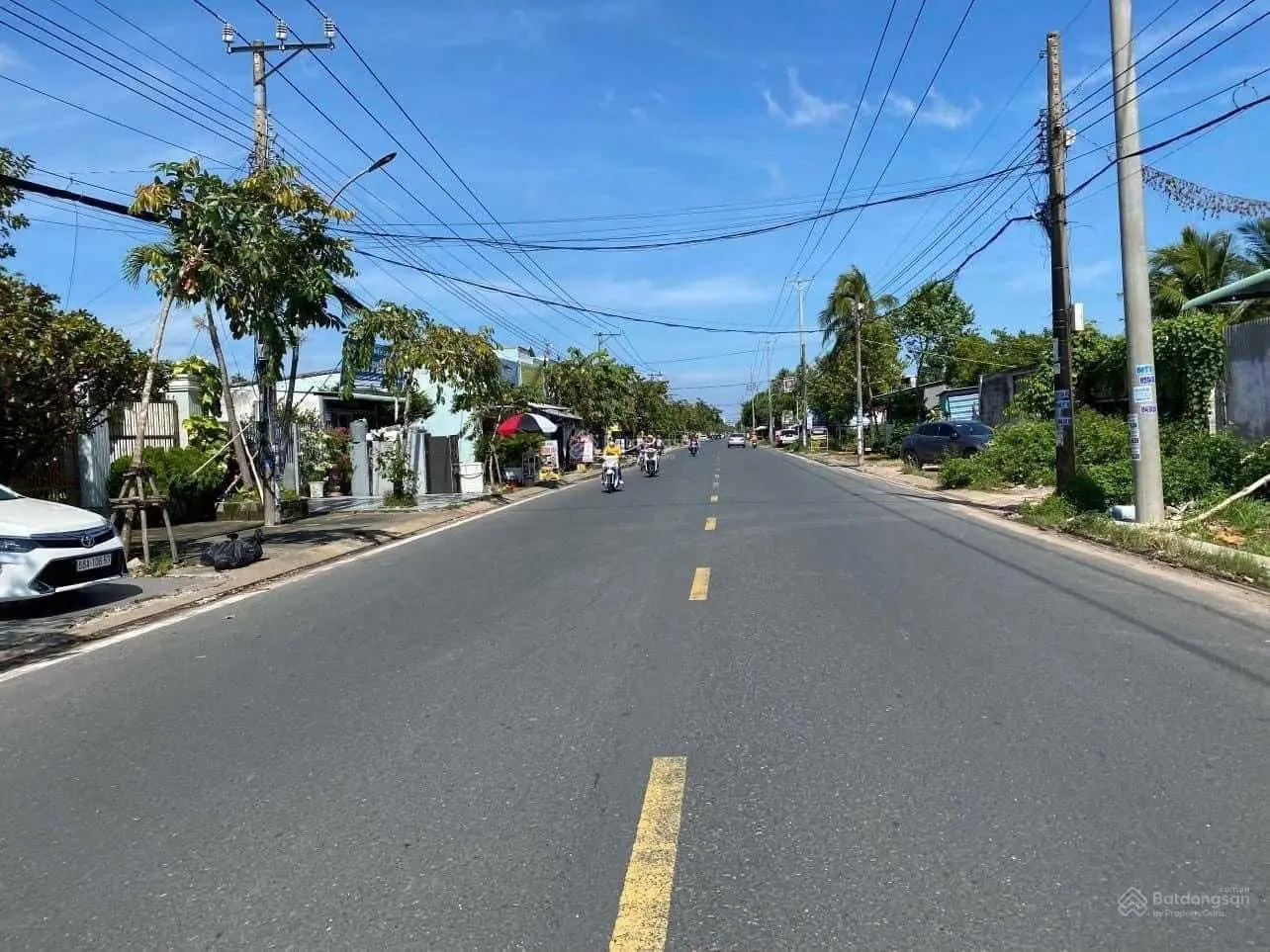 Biệt thự siêu víp bậc nhất nhì TP Rạch Giá cần bán 23m x 87m(2000m2) giá siêu rẻ 21 triệu/m2