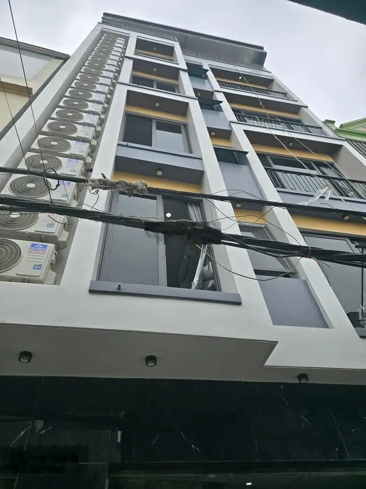 Bán nhà dòng tiền xuân phương 25 p . ba bước ra đường 70 giá 18x tỷ.
