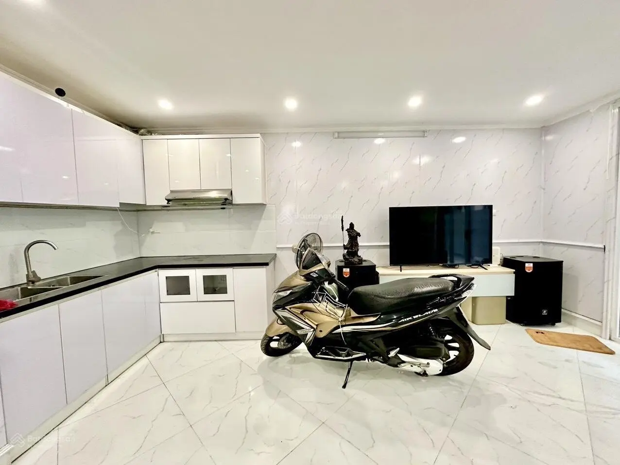 Hiếm - nhà Cẩm Văn, Tôn Đức Thắng đẹp sang thoáng sáng, 2 mặt thoáng 45m2 x 4 tầng chỉ 7 tỷ
