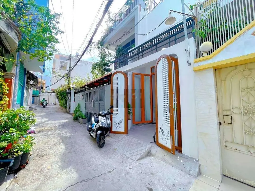GẦN MẶT TIỀN, 3 PN, NHÀ MỚI, HƠN 100M RA MẶT TIỀN, 52m2, Trệt lầu.