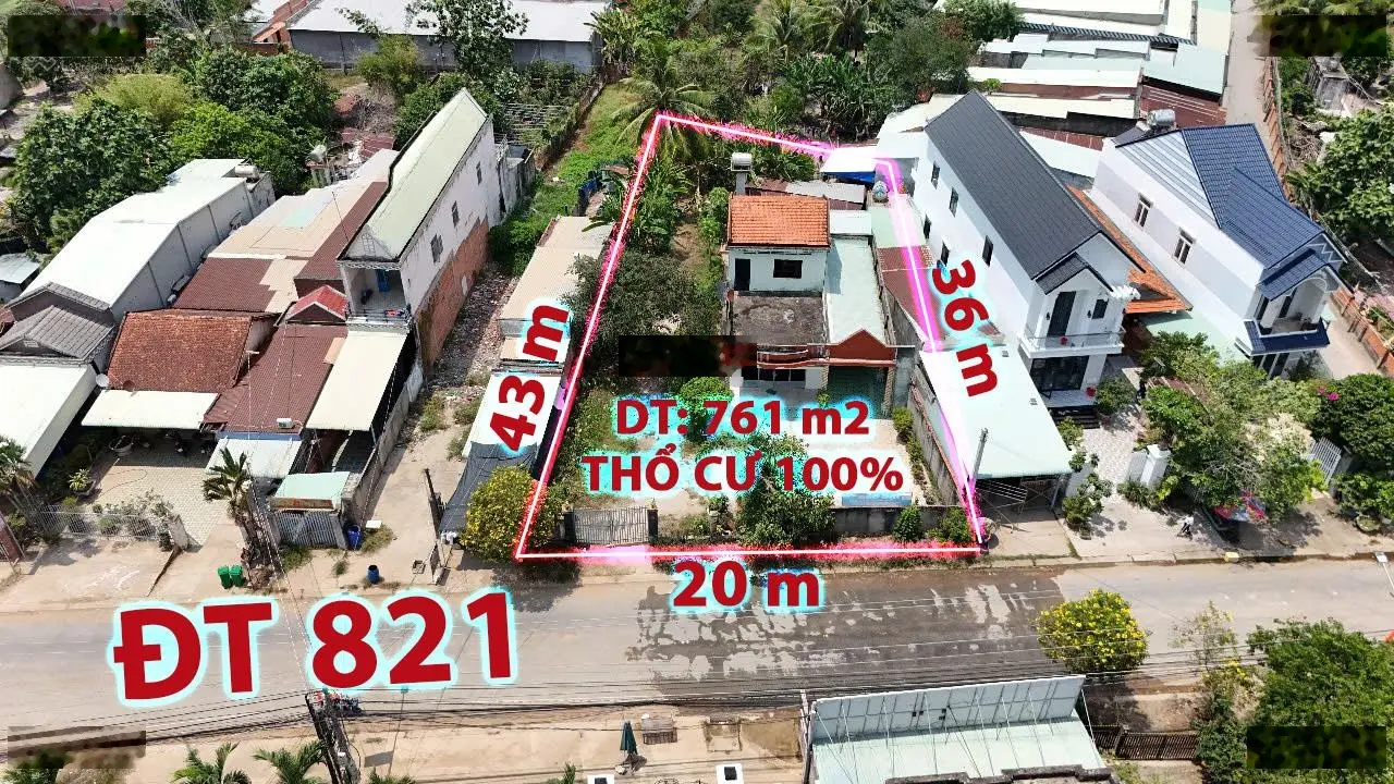 Cần bán nhà 761 m2 thổ cư mặt tiền ĐT 821 tại chợ, Đức Hòa, Long An giá rẻ
