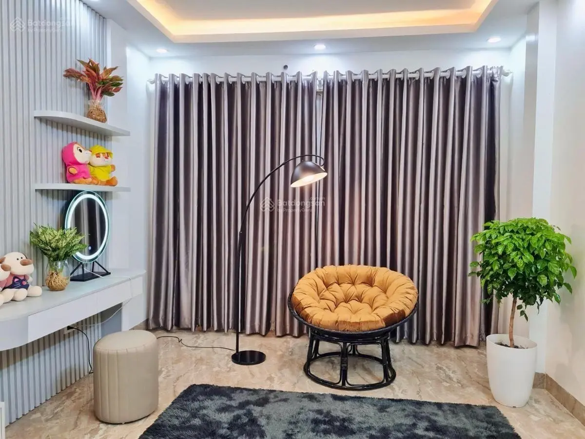 Bán nhà Phú Mỹ 2 thoáng ngõ rộng, nhà dân xây kiên cố, DT 45m2 x 6 tầng giá nhỉnh 8 tỷ