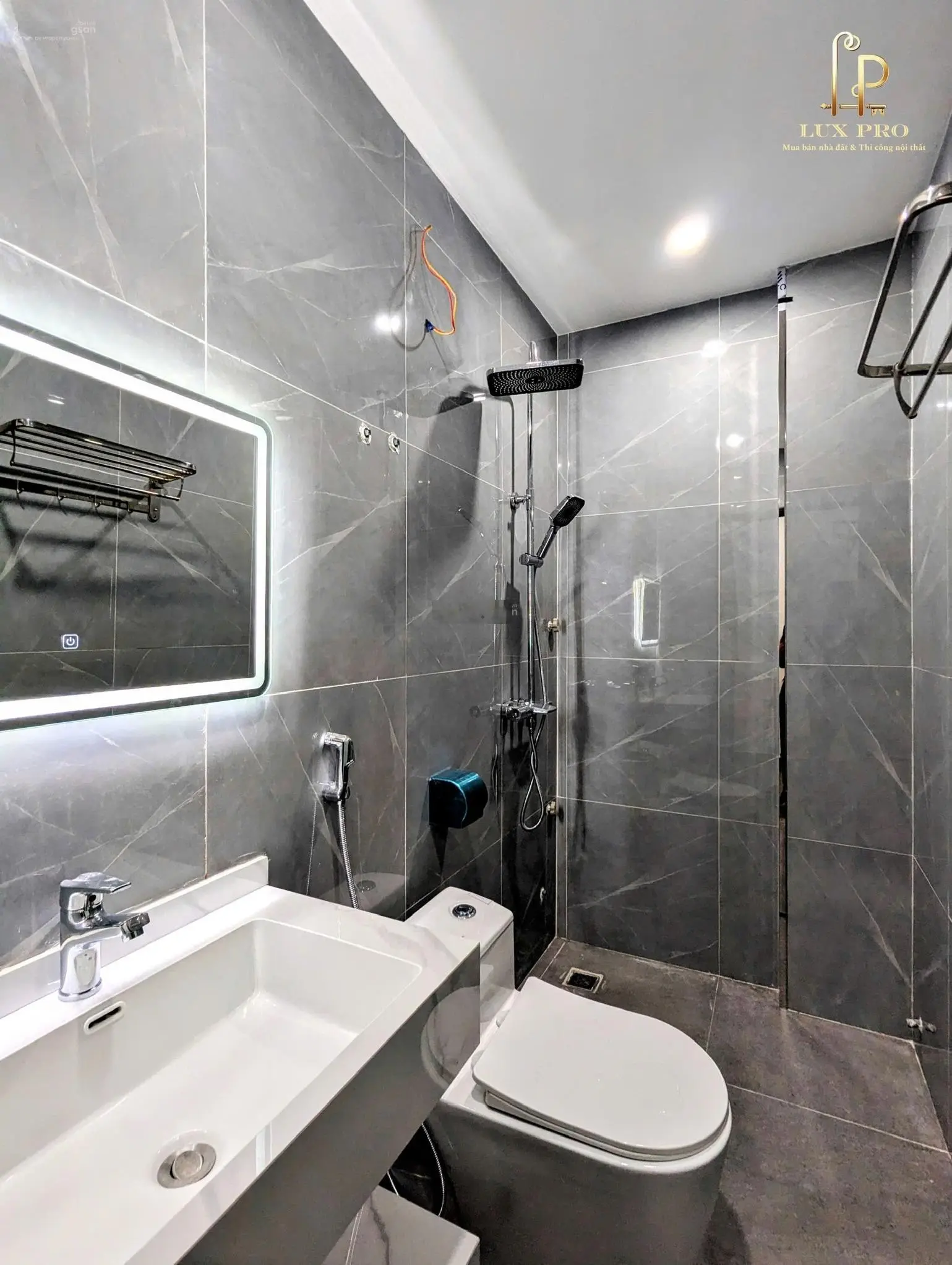 Lê Lợi nhà xây mới siêu hiếm chỉ còn 1 căn duy nhất ô tô cách nhà 30m