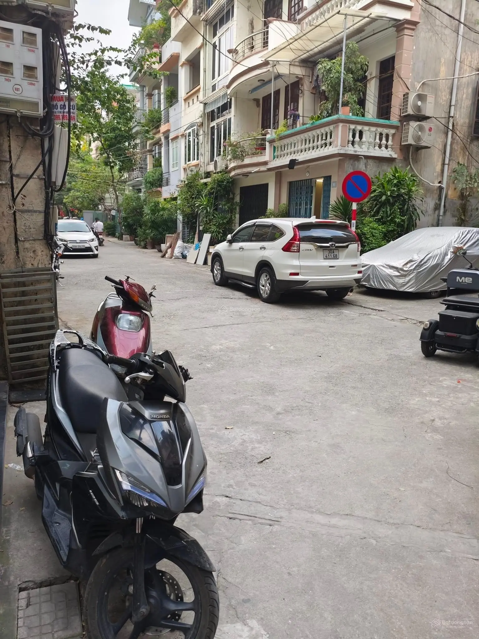 Bán gấp nhà ngõ 84 Ngọc Khánh Ba Đình 69m 2 tầng gần phố nhỉnh 13 tỷ TL mạnh