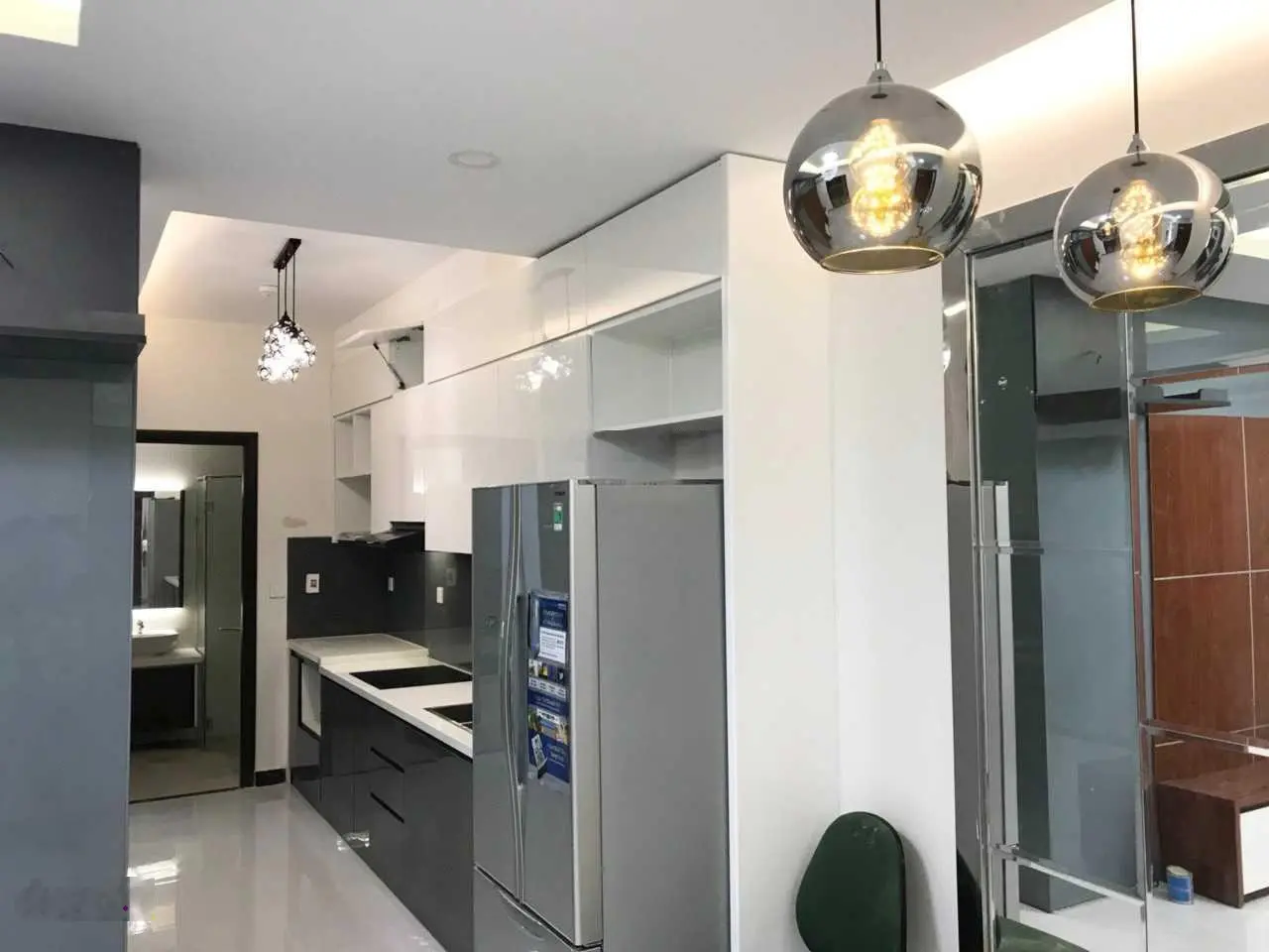 Bán 75m2 2PN2WC FULL NT 2ty410 hổ trợ vay 70% tại ĐỨC KHẢI Quận 7 alo em xem nhà 0869 902 ***