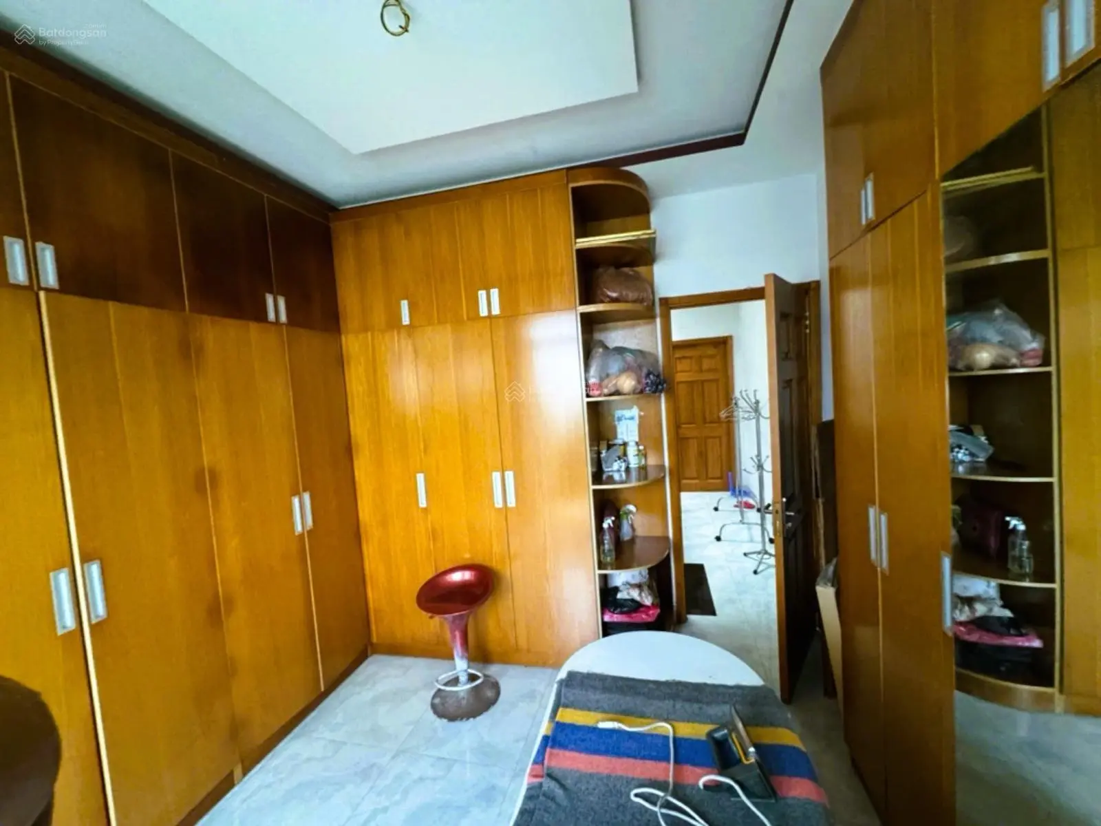 Bán nhà Nguyễn Thị Tần, 61m2, 6 tầng, ngang 4m, hẻm 5m, không QH, đã giảm sâu chỉ còn 12 tỷ 500