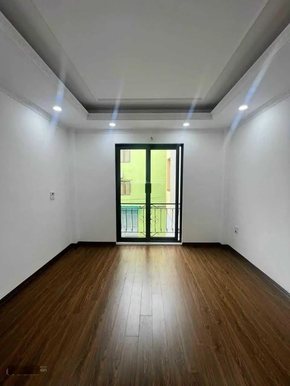 Cần bán gấp nhà Tứ Hiệp, mặt ngõ nông - ô tô đỗ cổng, chợ Tứ Hiệp, bãi xe ô tô sát nhà
