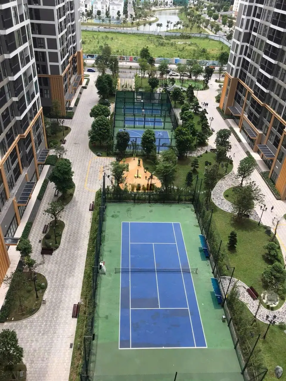 Cần bán 3PN + 1, DT rộng 98m2 tại The Zenpark - Vinhomes Ocean Park giá tốt chỉ 5.5 tỷ hướng ĐN