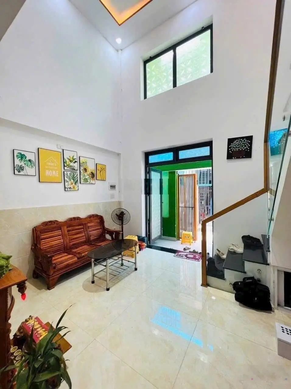 Bán nhà 63m2 vuông vức kiệt Nguyễn Công Hoan, cách kiệt ô tô 10m ngay bến xe