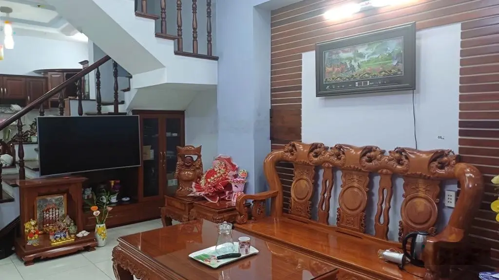 Bán nhà 4 tầng - 4pn- xe hơi ngủ nhà - 70m2- gần mặt tiền -Quang Trung- gò vấp
