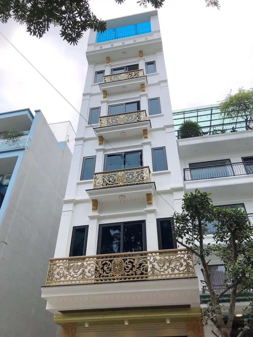 Nguyễn Hoàng, Lô góc, Vỉa hè 3 ô tô tránh 70m2*8T, Thang máy, KD, dòng tiền nhỉnh 23 tỷ