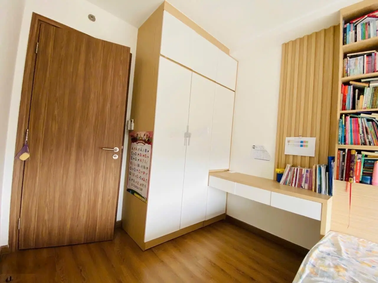 Bán căn hộ Midori The View 2PN, 2WC giá 1.950 tỷ - Hỗ trợ cho thuê lại 12 triệu