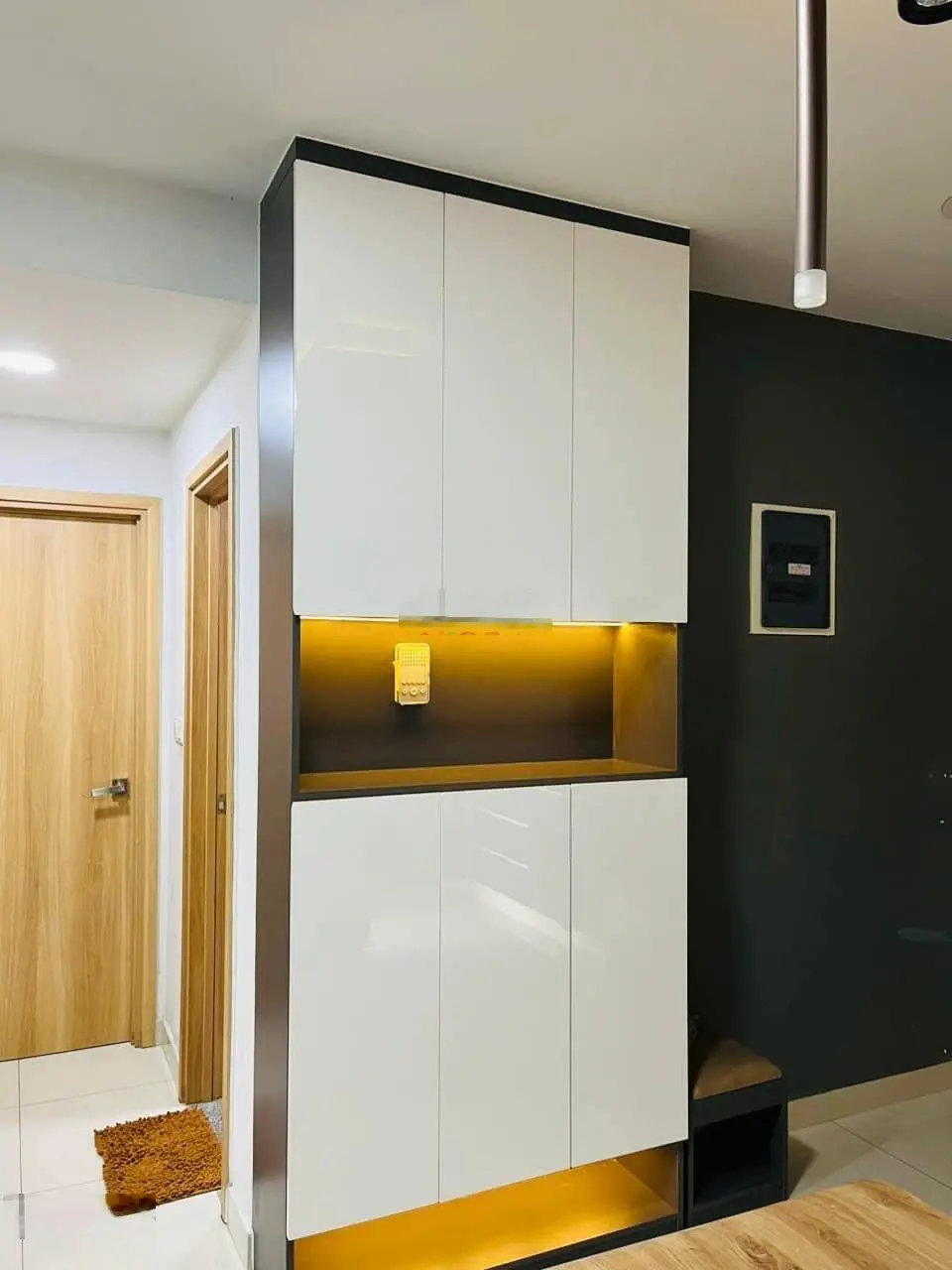 (Đã có sổ) Bán gấp Ruby 3PN-2WC (84m2) có ban công, view hồ sinh thái chỉ 3,950 Tỷ