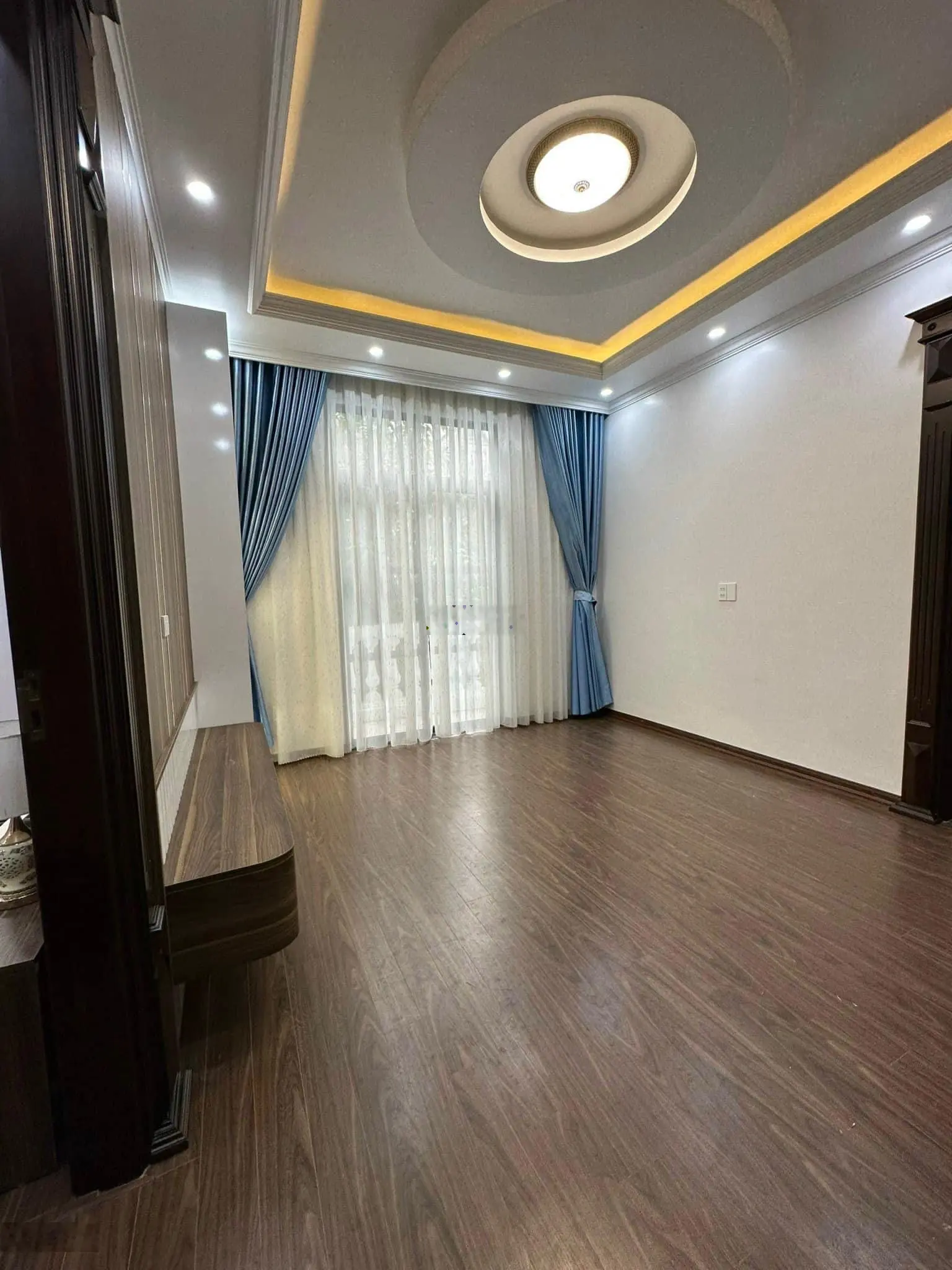 21,9 tỷ căn Manhattan 160m, thang máy, khu VIP hoàn thiện tâm huyết, thiết kế hiện đại