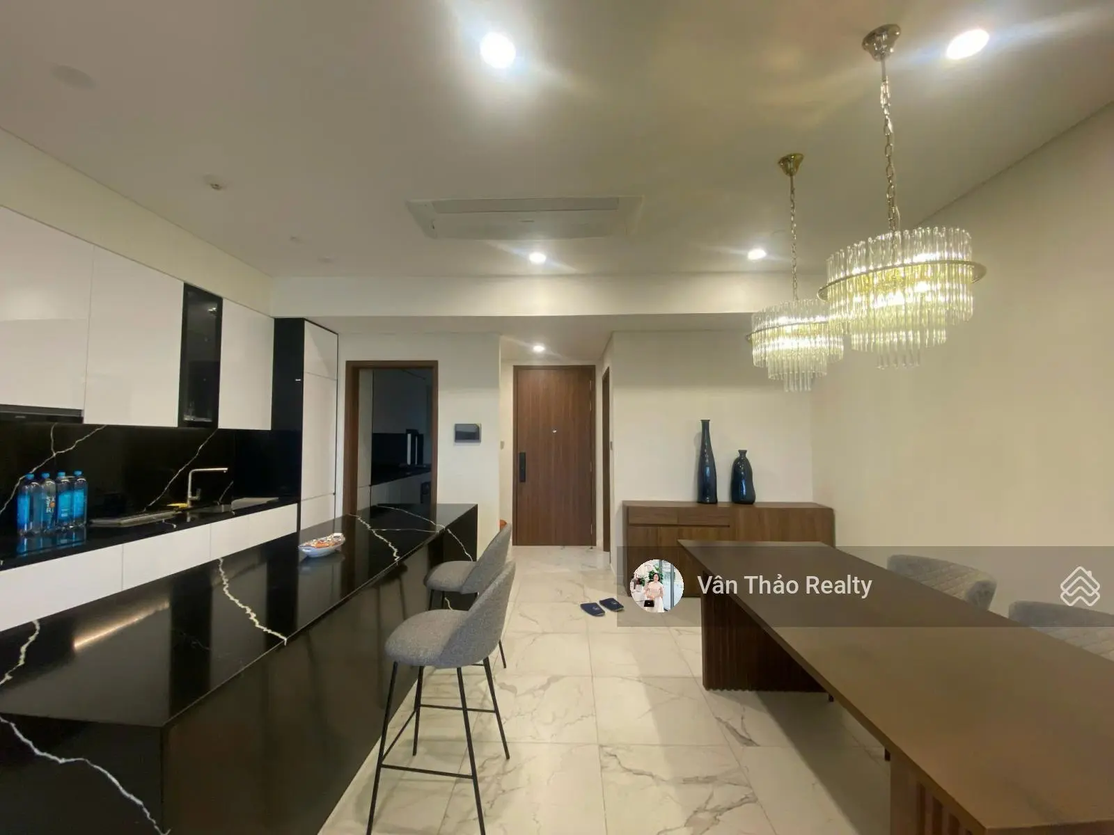View trực diện sông + Landmark 81 - Căn hộ 4PN Metropole Thu Thiem full nội thất - 2p di chuyển Q1