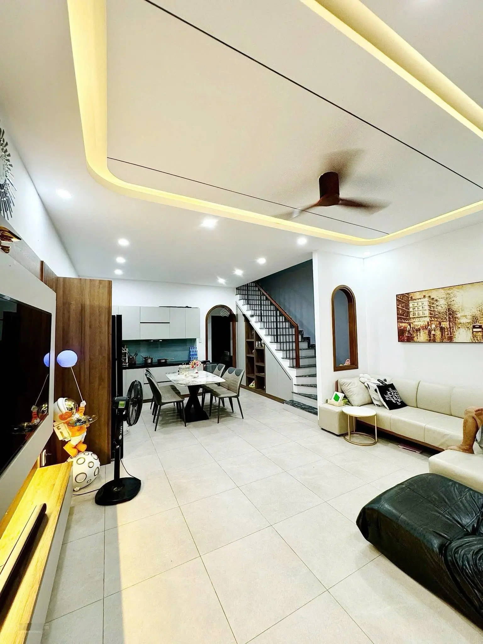 Bán nhà Liên Hoa Vĩnh Ngọc Nha Trang giá chỉ: 2 tỷ 950 (TL nhẹ)