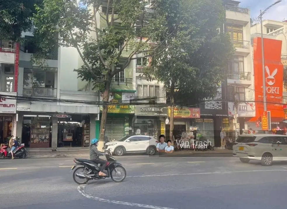 Bán căn nhà mặt tiền Đường Lê Thánh Tôn Lộc Thọ Nha Trang