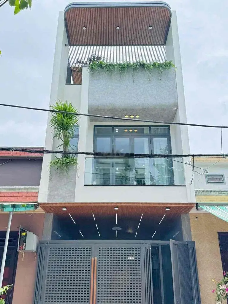 Bán nhà 3 Tầng Vip MT HOÀ MINH 3 - Full nội thất