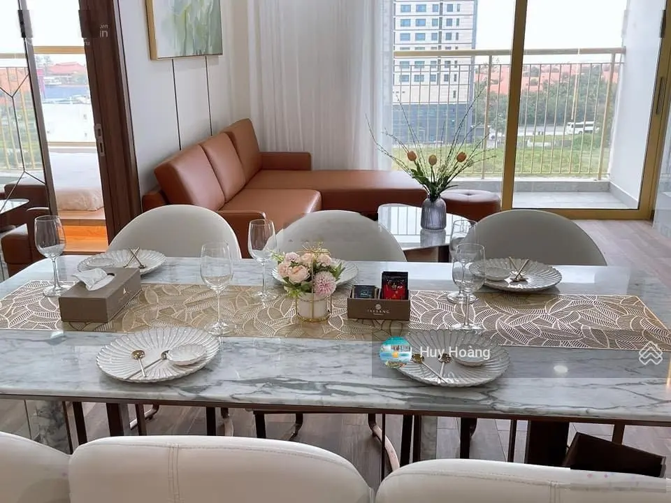 Chuyển công tác nên nhượng lại 1 căn 2PN - DT 77,5m2 view biển Mỹ Khê - full nội thất - chỉ 3,x tỷ