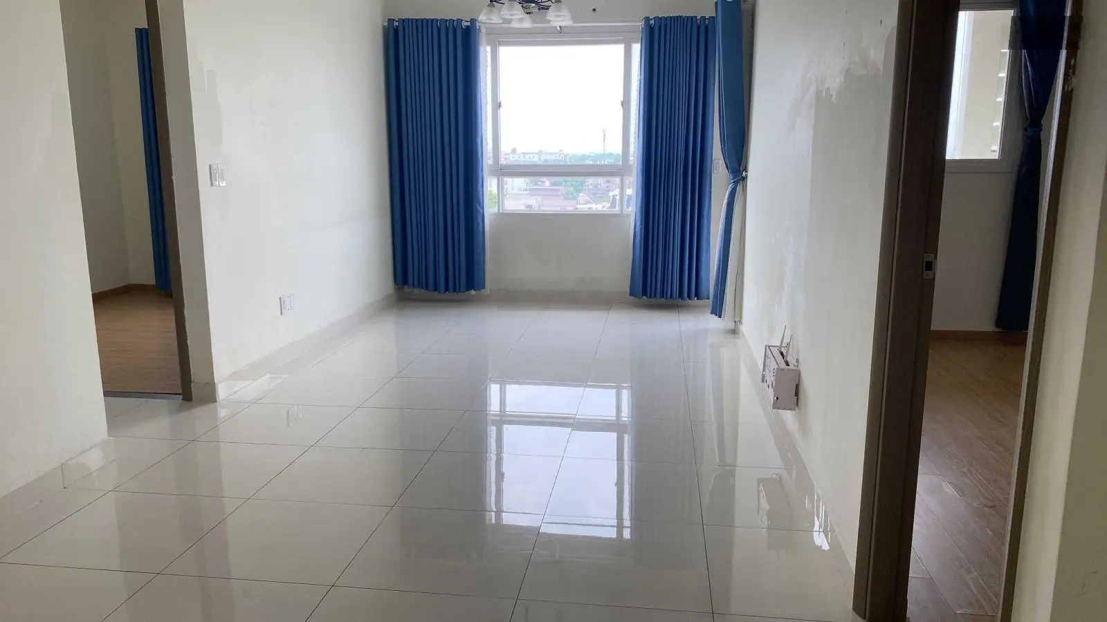 Cần bán nhanh CH Green Town Bình Tân 72m2-2PN-2WC có ban công thoáng mát giá 2,380 tỷ,LH 0987 003 ***