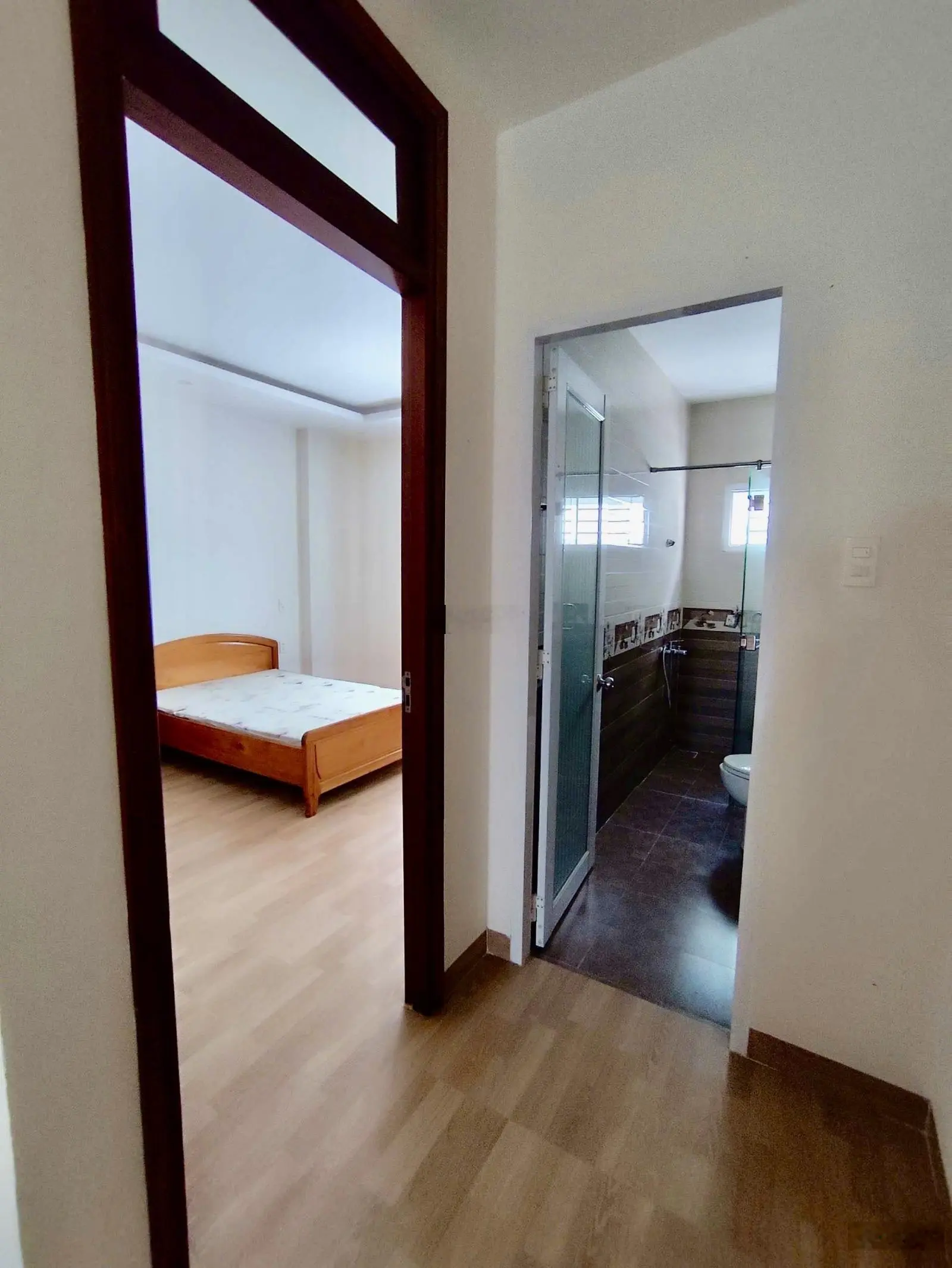 Bán nhà KĐT Hà Quang 1 full nội thất / nhà 4 tầng thiết kế thoáng đẹp / Sổ đỏ đã hoàn công Alo Em