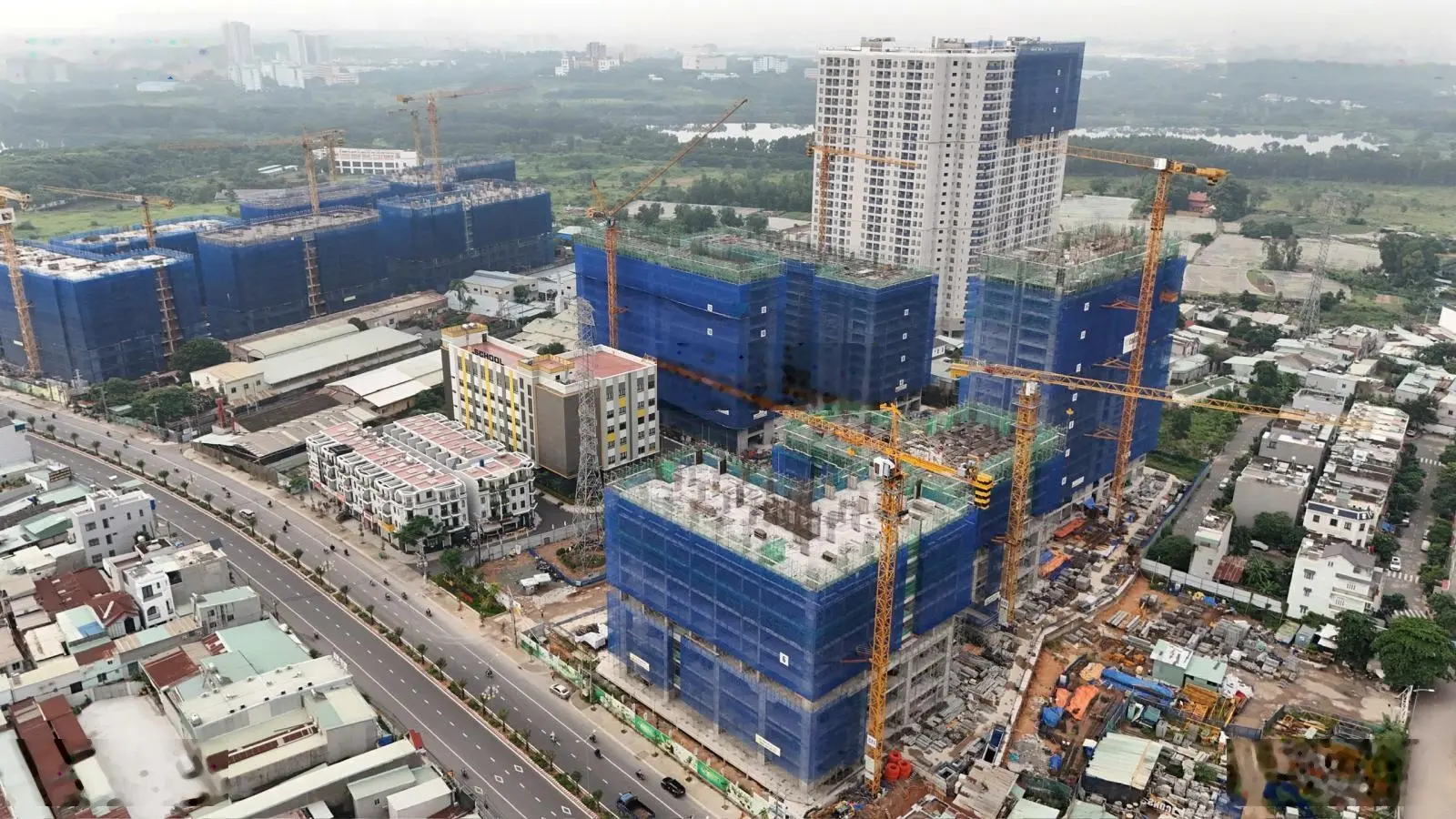 Chỉ từ 220tr sở hữu căn hộ Bcons City liền thành phố, cam kết thuê 14tr/tháng. LH 0906 851 *** Nhân