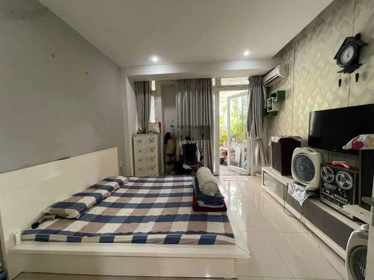 Trần trọng cung quận 7, tặng nội thất tiền tỷ, 4.26x11.2m, 3 tầng, 3 tỷ 750