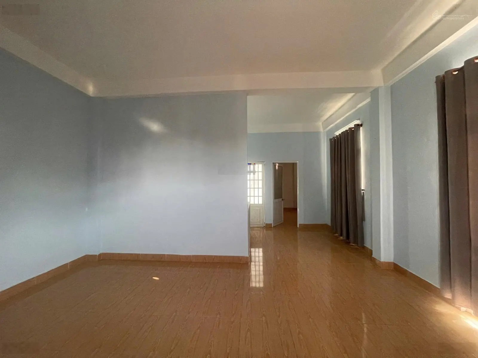 Hạ Giá Bán Nhanh! Căn Góc View Trực Diện Vòng Quay Mặt Trời & Toà 69 Tầng Sun Group. Giá Nhỉnh 11ty