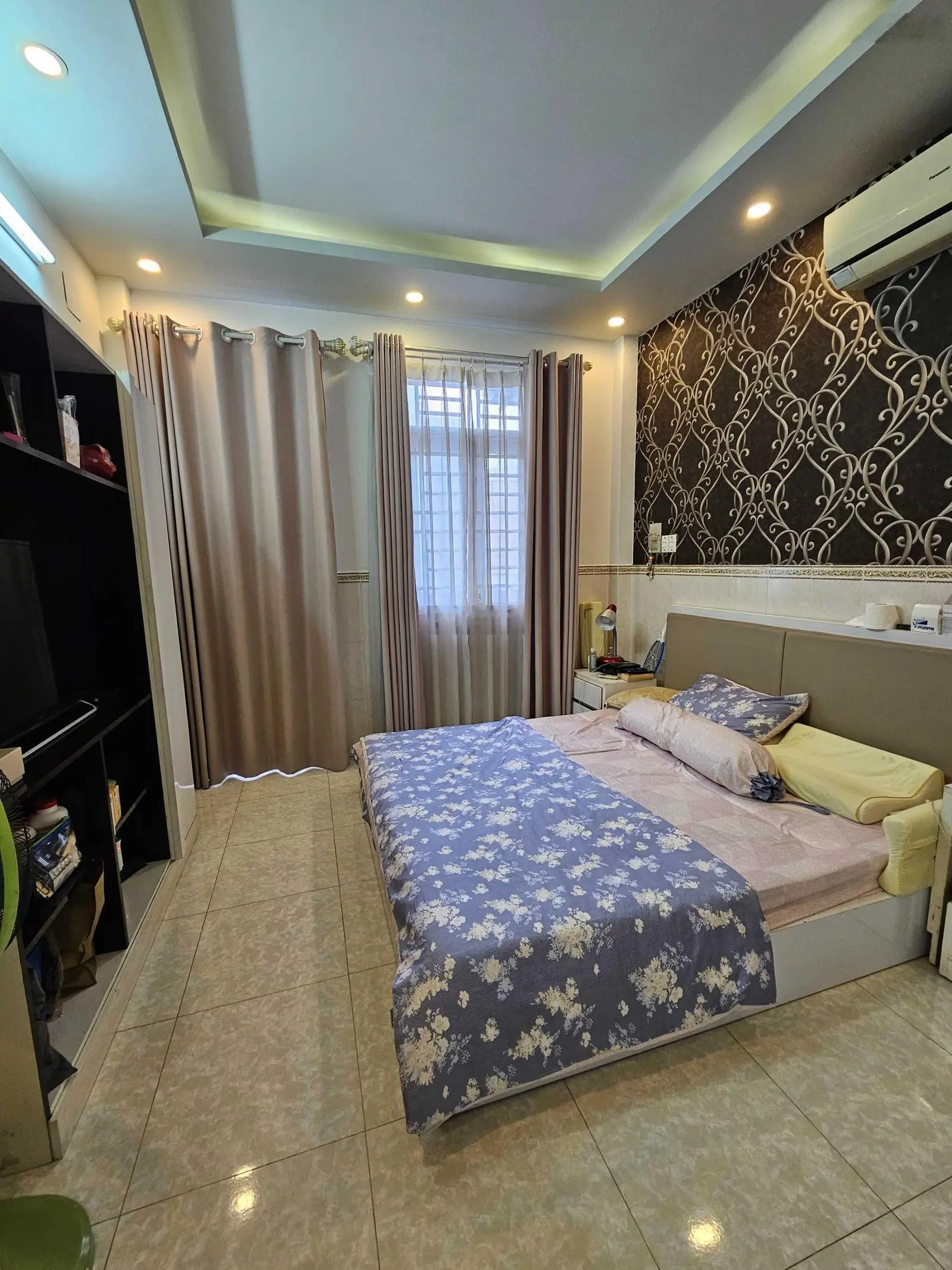 GẤP - Bán Nhà Mặt Tiền Đường Số, Tân Vĩnh Quận 4, 35M2, 4 Tầng, Ko Lộ Giới, Nhỉnh 6 Tỷ TL