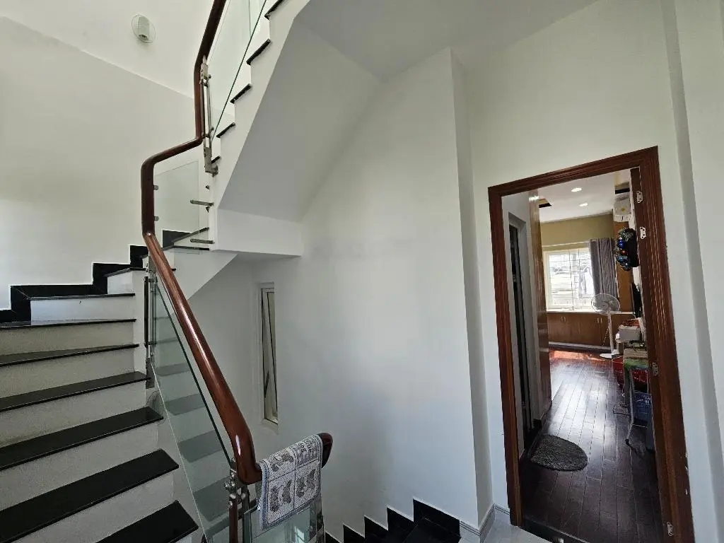 Bán nhà, hẻm xe tải, Lê Đức Thọ, Gò Vấp, 4 tầng, ngang 5m x dài 10m, giá 5.8 tỷ