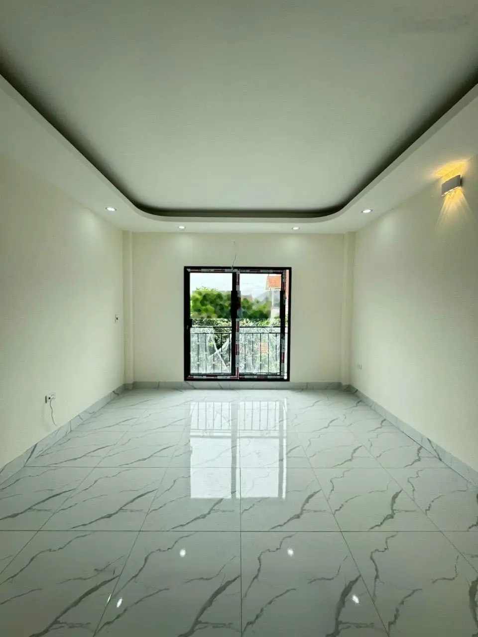Siêu rẻ - view đẹp (DT 34m2 - 3T - 3PN - 1.6 tỷ) cuối Đồng Mai ô tô cất trong nhà (ở hoặc đầu tư)