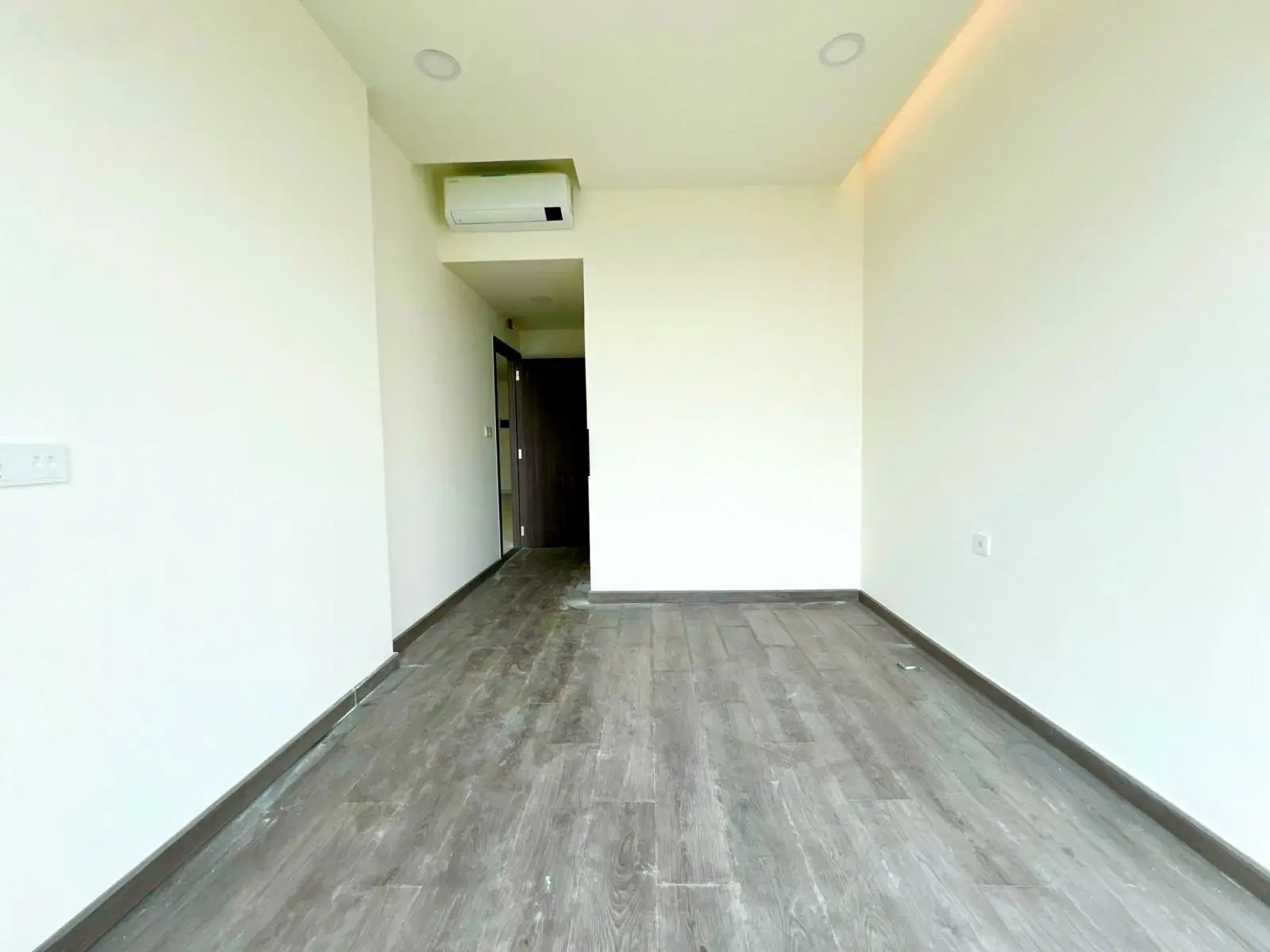 View đẹp nhất Centery - 3PN tháp C6 - 121m2 - View Landmark - Chiết khấu 17% - Nhận nhà ngay