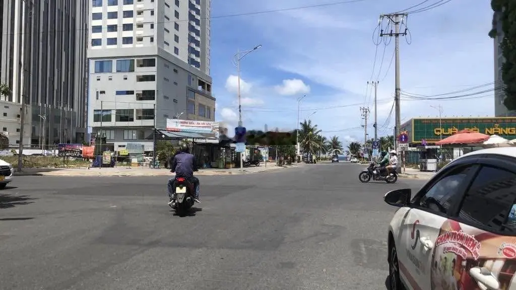 Bán nhà 2 tầng 2 mặt tiền Mai Thúc Lân_Ngũ Hành Sơn.