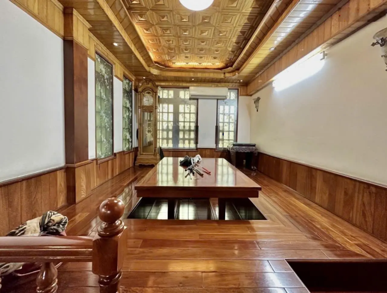 BIỆT THỰ Khu đường hoa đắt đỏ Phan Xích Long hiếm nhà bán. Lô góc, mặt tiền, 120m2, ngang 8m, 4tầng